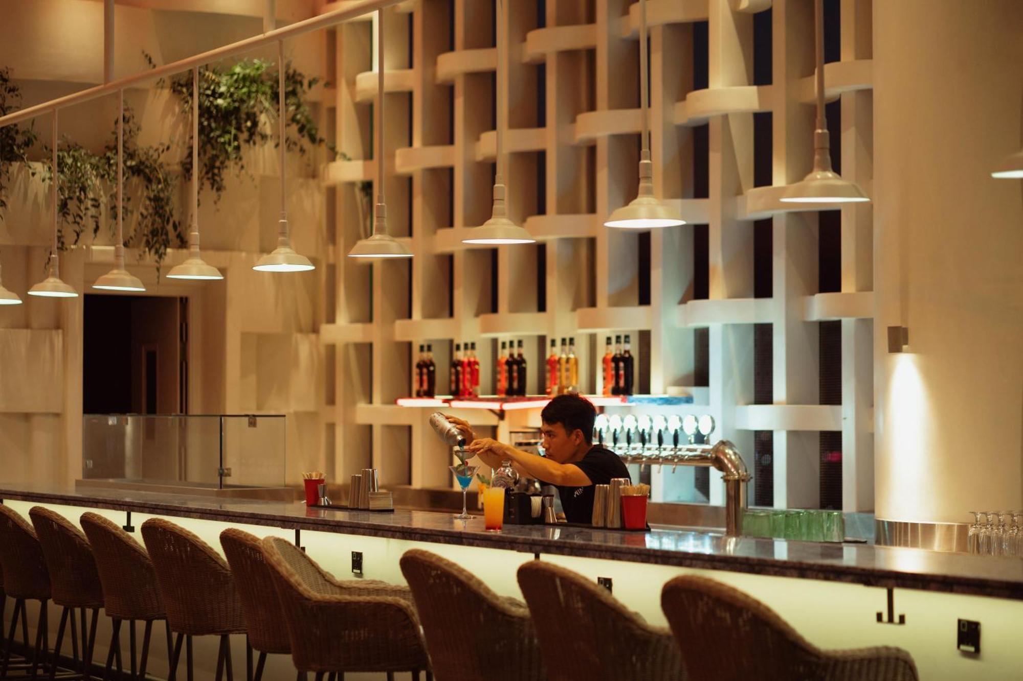 Wink Hotel Tuy Hoa Beach - 24Hrs Stay & Rooftop Pool Bar Luaran gambar