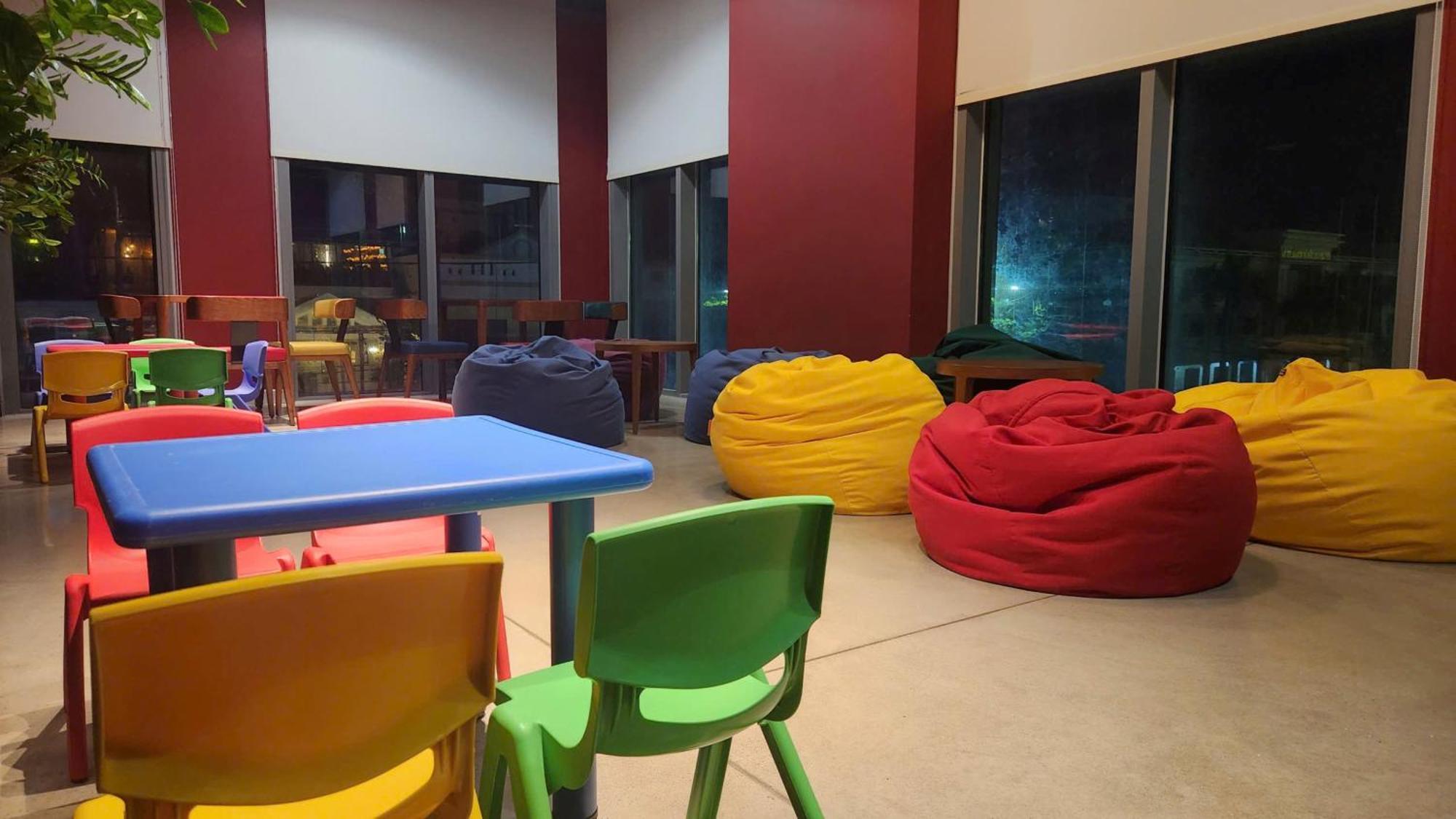 Wink Hotel Tuy Hoa Beach - 24Hrs Stay & Rooftop Pool Bar Luaran gambar